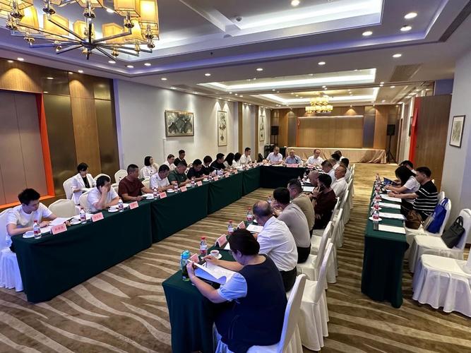凝聚行业合力 共谋高质量发展——2025年广东省物业管理行业协会汕头市会员单位交流座谈会成功召开